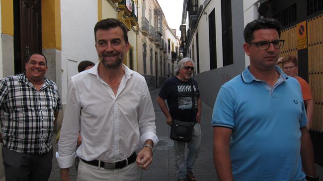 Antonio Maíllo con Pedro García | EUROPA PRESS ep antonio maillopedro garcia