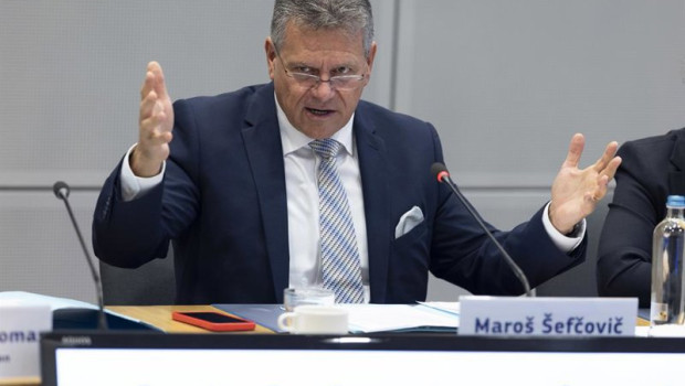 ep archivo   el comisario de comercio y seguridad economica maros sefcovic interviene en una