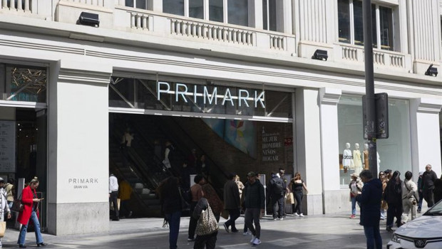 ep archivo   fachada de una tienda de primark
