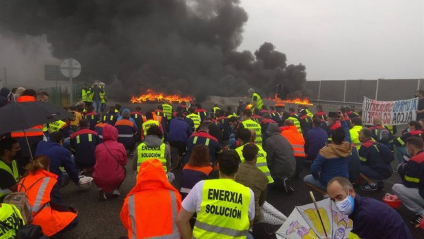 ep archivo   protesta de trabajadores de alcoa