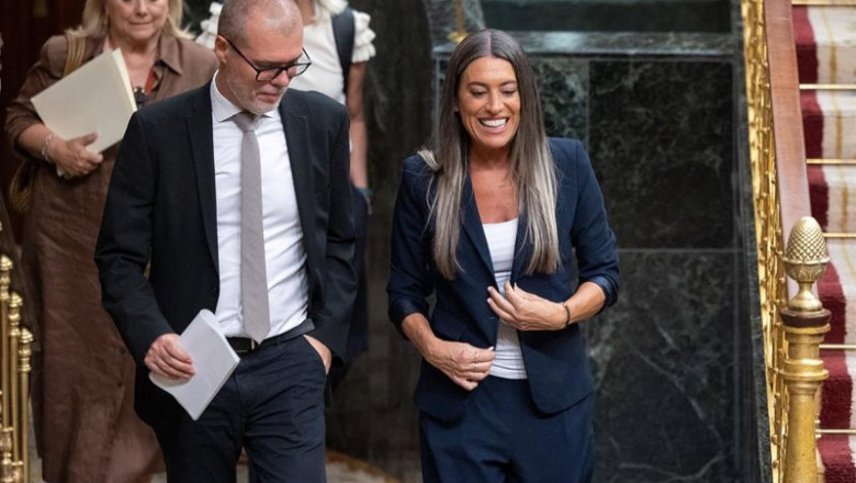 ep el diputado de junts josep maria cruset i y la portavoz de junts en el congreso miriam nogueras d
