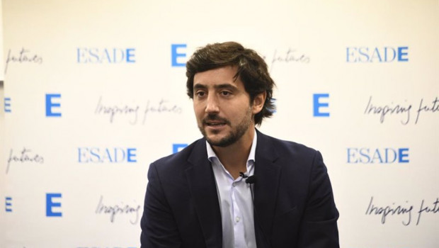 ep el economista y exdiputado de ciudadanos toni roldan comenta en una rueda de prensa su