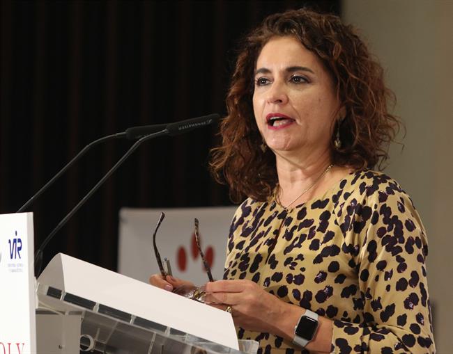 La ministra de Hacienda, María Jesús Montero | Carlos Márquez - Europa Press ep en sevilla la ministrahacienda maria jesus montero participaun desayu