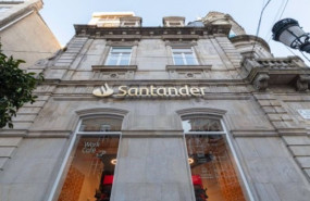 ep fachada del work cafe de banco santander en vigo ep fachada del work cafe de banco santander en vigo