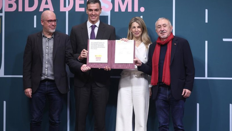 ep i d el secretario general de ccoo unai sordo el presidente del gobierno pedro sanchez la ep i d el secretario general de ccoo unai sordo el presidente del gobierno pedro sanchez la