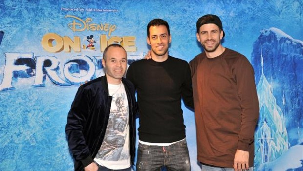 ep iniesta pique y busquetsdisney on ice