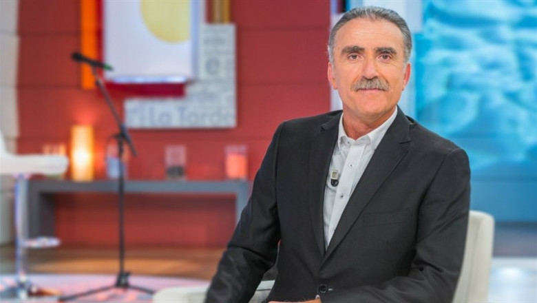 Juan y Medio recibirá el premio Joan Ramon Mainat el 7 de septiembre en el XI Festival de Televisión de Vitoria-Gasteiz. | CANAL SUR ep juan y medio recibira el premio joan ramon mainat el 7 de septiembre en el xi festival de