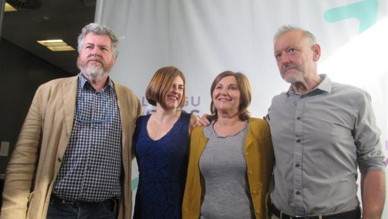 Los diputados de Elkarrekin Podemos y candidatos a la reelección, Juantxo López de Uralde, Miren Gorrotxategi, Pilar Garrido y Roberto Uriarte analizan la situación política en Bilbao | EUROPA PRESS ep los diputados de elkarrekin podemos y candidatos a la reeleccion juantxo lopez de uralde miren