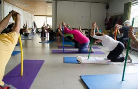 ep mujer mayor haciendo gimnsasia mujeres mayores haciendo gimnasia