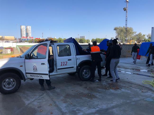 Protección Civil en Los Barrios atiende a migrantes | AYUNTAMIENTO DE LOS BARRIOS ep proteccion civillos barrios atiendemigrantes
