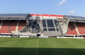 ep se desploma partela cubiertaestadioaz alkmaar