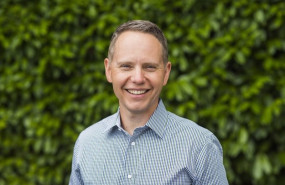 ep travis gelbrich nuevo vicepresidente de alaska airlines