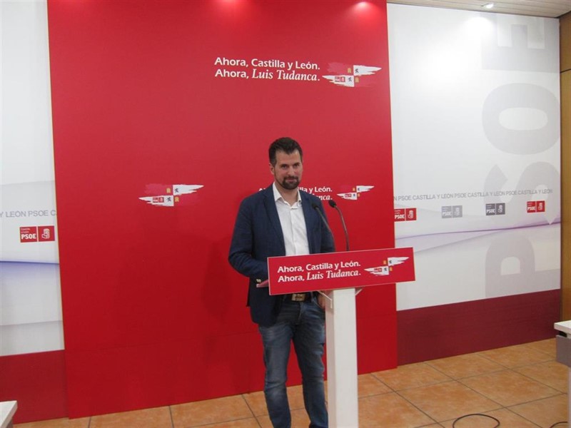 El PSOE presenta una moción de censura contra PP y Cs en Castilla y León