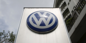 l ue devrait autoriser sans condition l offre emmenee par volkswagen sur europcar selon des sources 