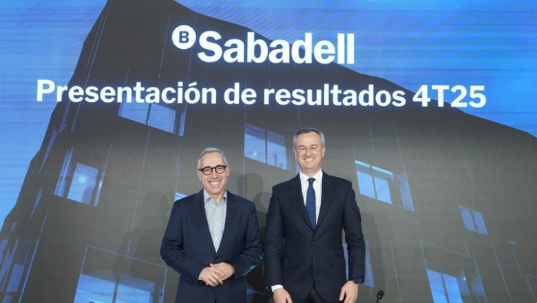 ep archivo   el hasta ahora ceo del banco sabadell cesar gonzalez bueno d y su futuro sustituto en