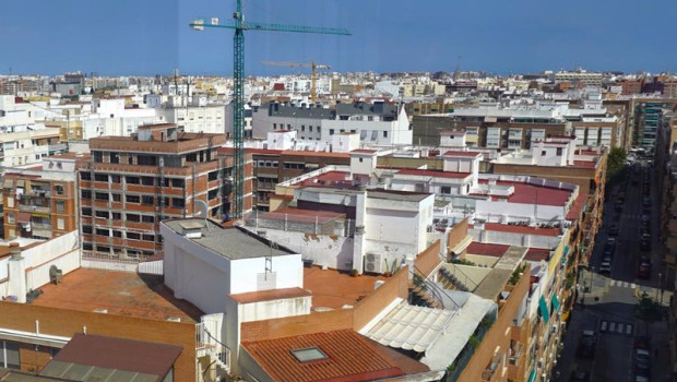 ep archivo   el mal estado de las viviendas ha sido un problema para el 35 de los compradores y el