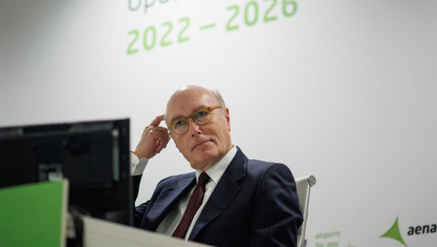 ep archivo el vicepresidente ejecutivo de aena javier marin durante una rueda de prensa en el ep archivo el vicepresidente ejecutivo de aena javier marin durante una rueda de prensa en el
