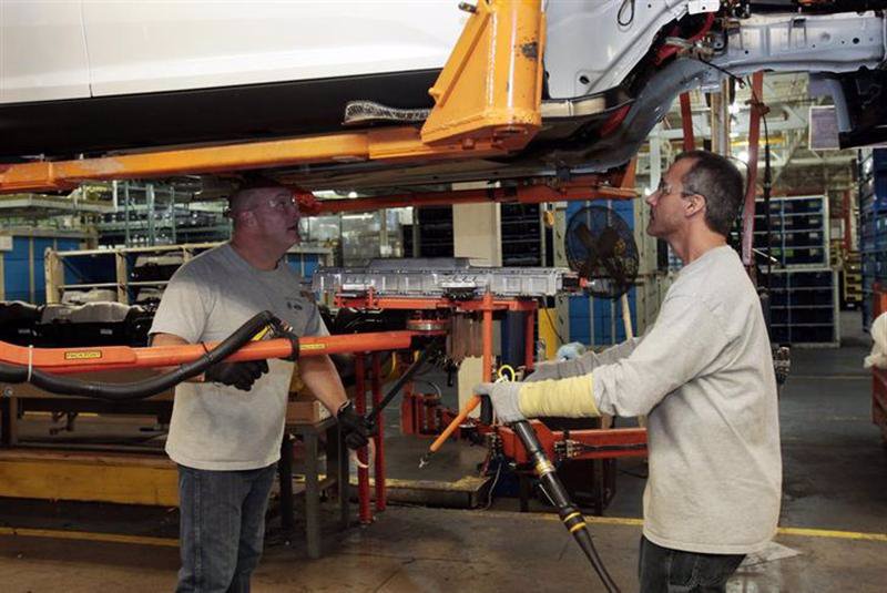 El sector manufacturero de EEUU mantiene su contracción por las dudas arancelarias