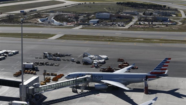 ep avionamerican airlinesbarajas 20190415091102