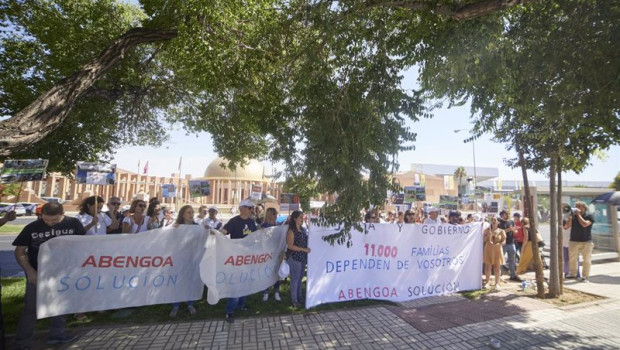 ep concentracion de trabajadores de abengoa