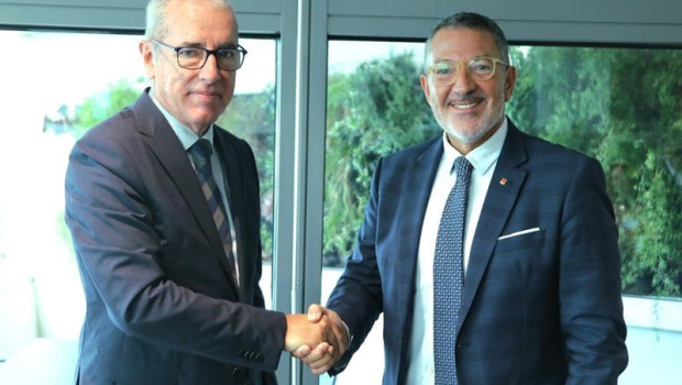 ep el conseller miquel smper junto al presidente del puerto jose alberto carbonell ep el conseller miquel smper junto al presidente del puerto jose alberto carbonell