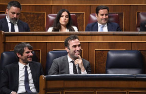 ep el ministro de cultura ernest urtasun i y el ministro de economia carlos cuerpo d durante una ep el ministro de cultura ernest urtasun i y el ministro de economia carlos cuerpo d durante una