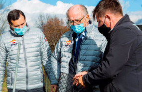 ep el presidente de repsol antonio brufau visita los trabajos de reforestacion