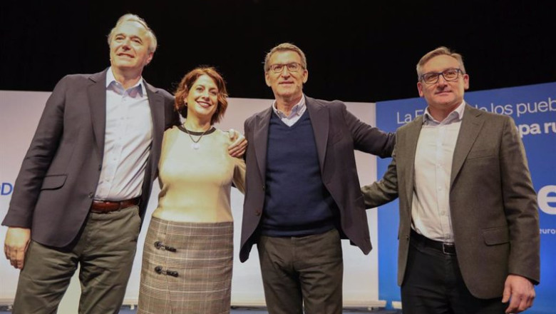 ep el presidente del pp de aragon jorge azcon la alcaldesa de teruel emma buj el presidente del pp ep el presidente del pp de aragon jorge azcon la alcaldesa de teruel emma buj el presidente del pp