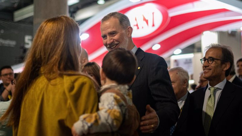 El Rey Felipe VI inaugura la edición 2024 de Alimentaria & Hostelco, que se celebra en el recinto Gran Via de Fira de Barcelona en L'Hospitalet de Llobregat (Barcelona) | LORENA SOPENA - EUROPA PRESS ep el rey felipe vi inaugura la edicion 2024 de alimentaria hostelco que se celebra en el recinto