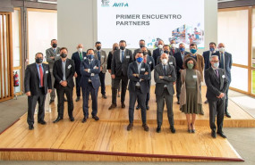 ep empresas  avit a reune a sus socios para avanzar en su sistema integral de construccion