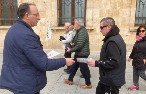 ep facua acude a los aeropuertos espanoles este viernes para informar a los pasajeros de sus