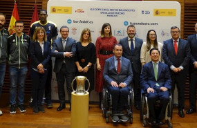 ep foto de familia de la presentacion de la copa del rey de baloncesto en silla de ruedas de madrid