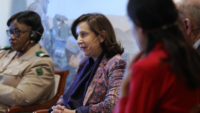 ep i-d la teniente coronel del ejercito maliense aminata diabate la ministra de defensa en funciones