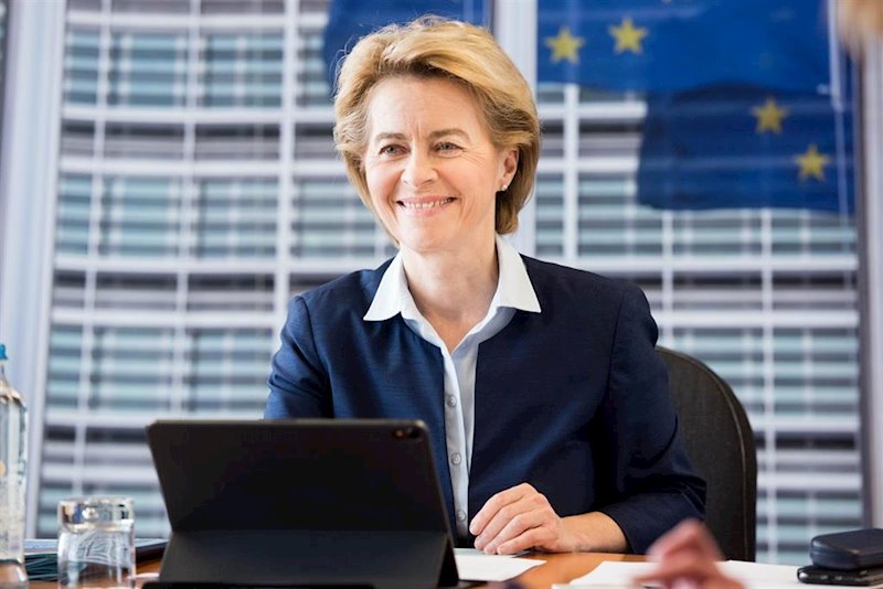 El Ibex lidera las alzas en Europa y recupera los 8.100 tras la prórroga del Brexit