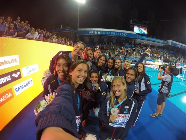 ep la seleccion espanolawaterpolo femeninalaura esterla cabeza