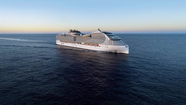 ep msc world europa logra su primera conexion da energia en tierra en el mediterraneo