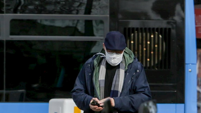 ep un hombre lleva mascarilla para protegerse del coronavirus ep un hombre lleva mascarilla para protegerse del coronavirus