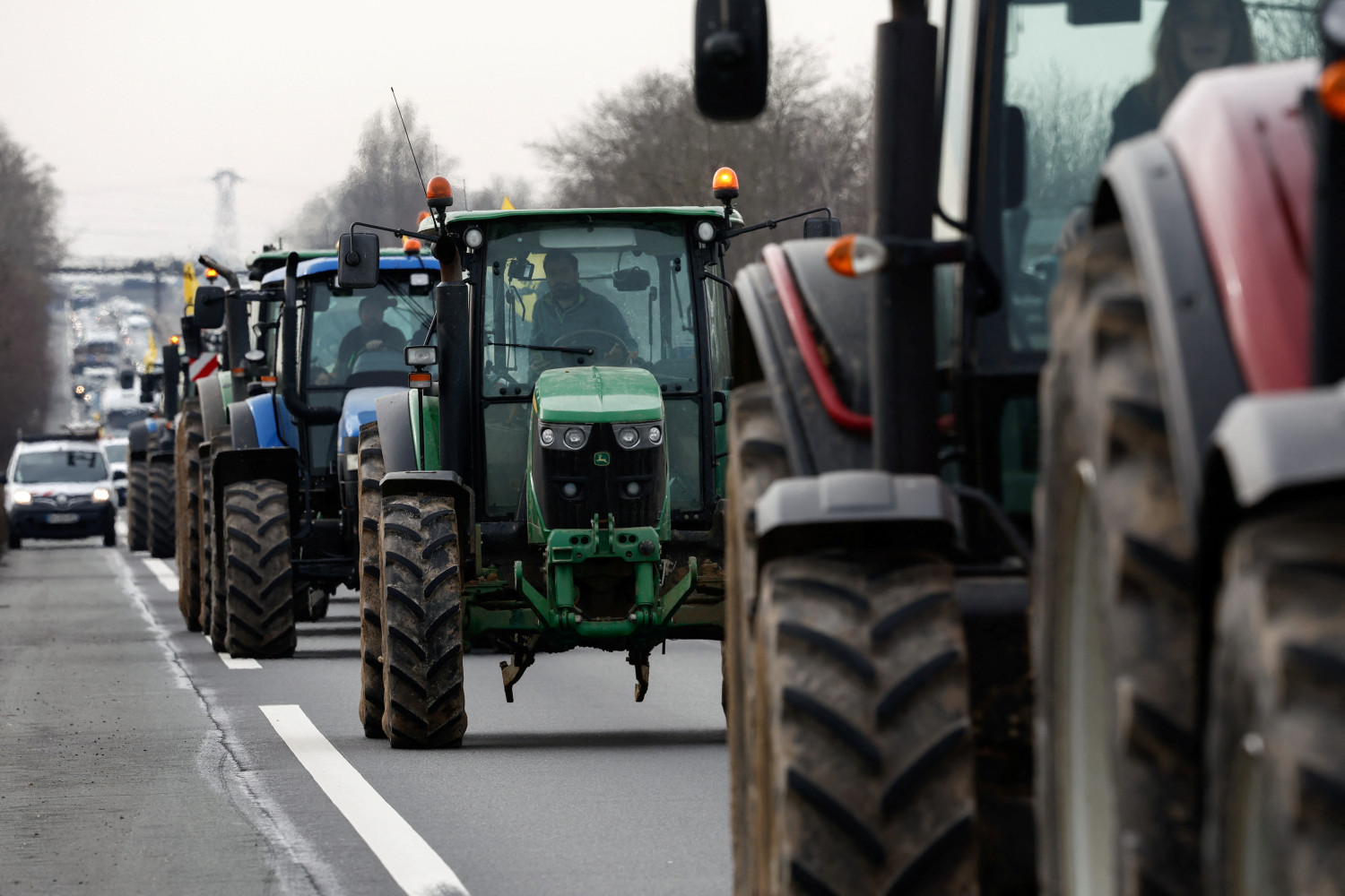 manifestations nationales d agriculteurs pres de paris 