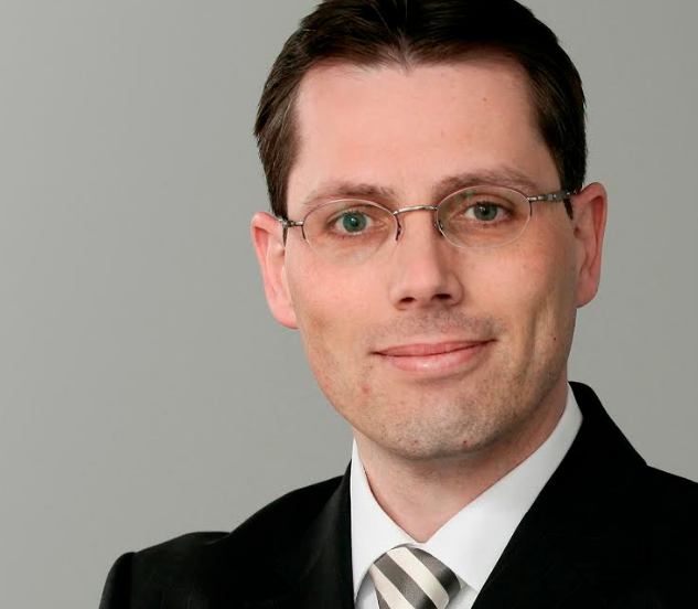 Martin Hochstein, Senior Investment Strategist, Allianz Global Investors martin hochstein allianz gi