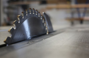 carpenter 4602037 1280