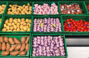 ep archivo   verduras en un supermercado