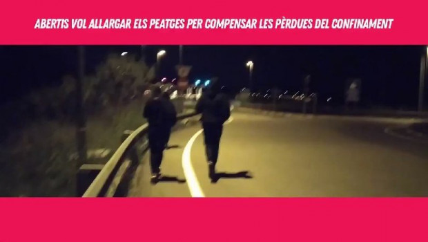 ep arran quema y hace pintadas en un peaje de la ap-7 en sant sadurni barcelona