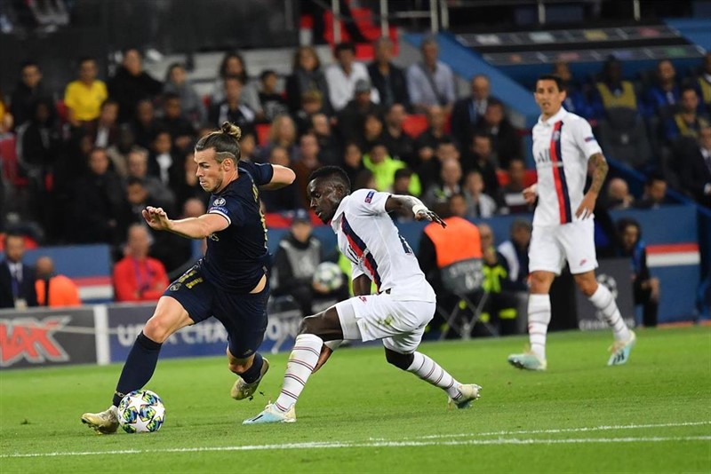 ep bale se escapa de gueye en el psg-real madrid de la liga de campeones 2019-2020