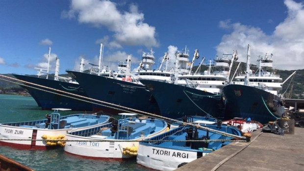 ep barcos de la flota atunera espanola