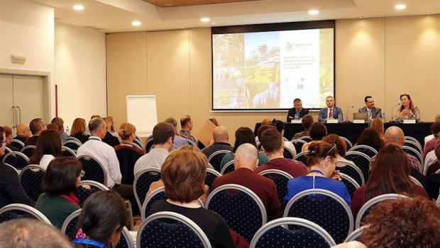 ep congreso sobre educacion ambiental con investigadores docentes y expertos de 29 paises que se
