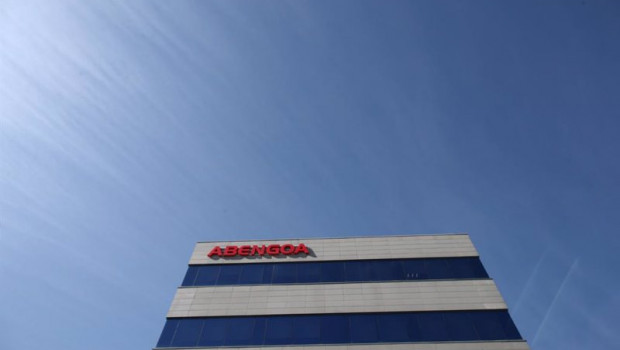 ep edificio de la empresa abengoa en la capital madrid espana