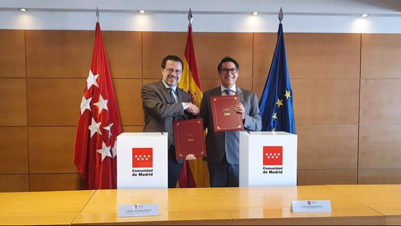 ep el consejero de economia hacienda y empleo javier fernandez lasquetty y el vicepresidente del bei