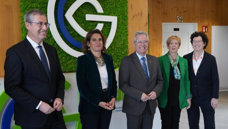 ep el diputado general de gipuzkoa markel olano la ministra para la transicion ecologica y el reto ep el diputado general de gipuzkoa markel olano la ministra para la transicion ecologica y el reto