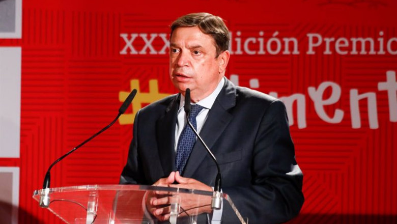 ep el ministro de agricultura pesca y alimentacion luis planas este jueves en la entrega de la xxxii ep el ministro de agricultura pesca y alimentacion luis planas este jueves en la entrega de la xxxii