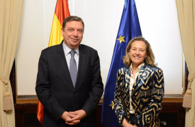 ep el ministro de agricultura pesca y alimentacion luis planas y la presidenta del bei nadia calvino